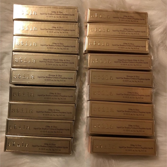 💋HOST PICK💋Magnificent Metals Glitter & Glow Liquid EyeShadow - Picture 2 of 7